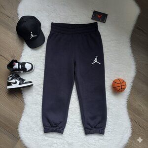 NWT Jordan Jogger Sweatpants Black Size 3T